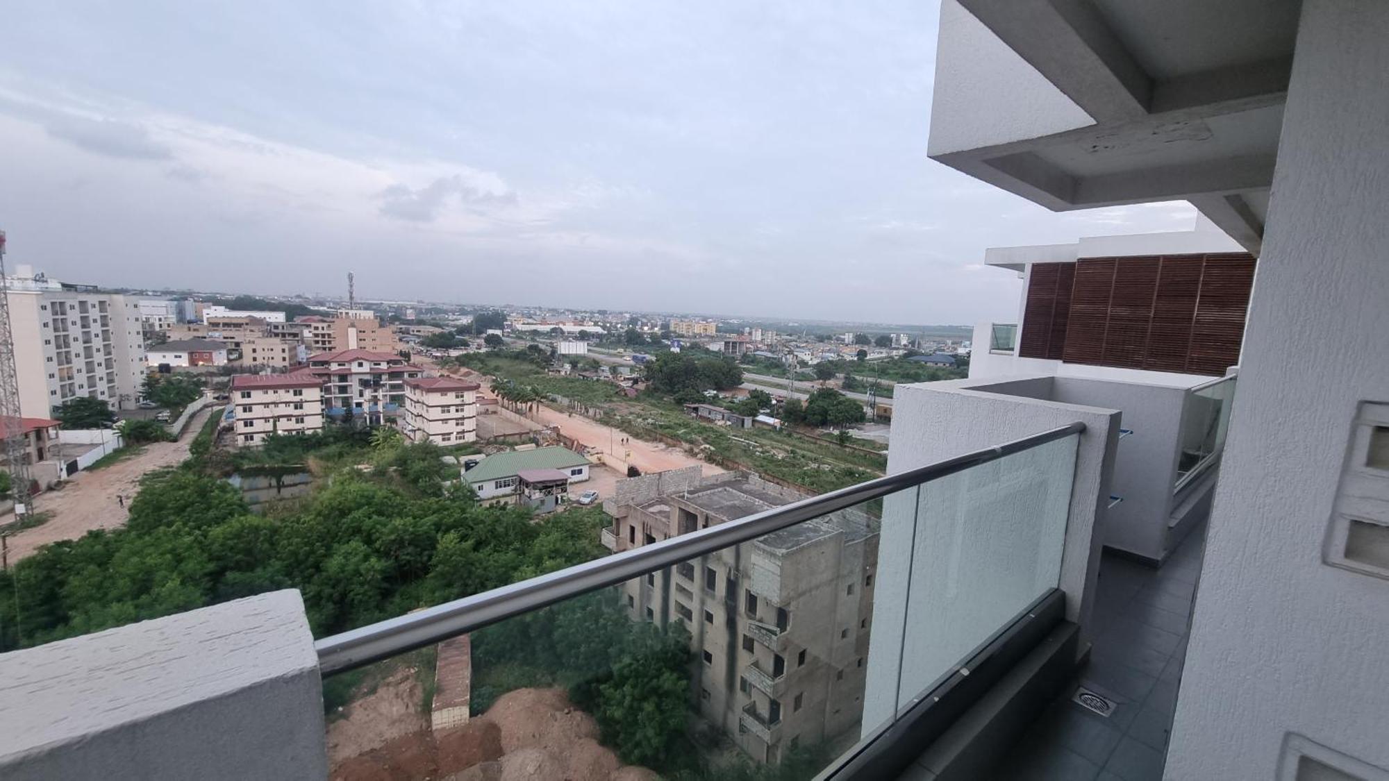 The Gallery Luxury Suites Cpg East Legon Eksteriør billede